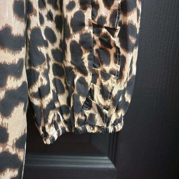 J. Crew Sz. M Leopard Print Ruffle-Sleeve Top Blouse - Picture 10 of 16